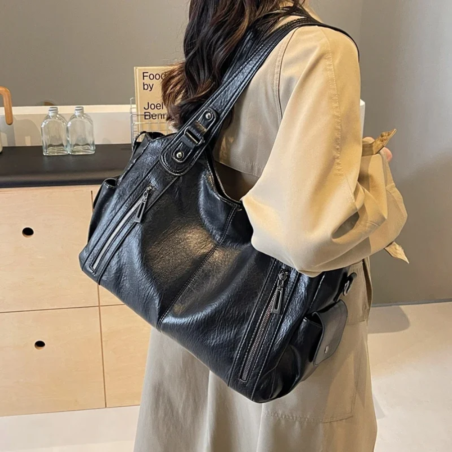 OLIVIA | Timeless Shoulder Bag