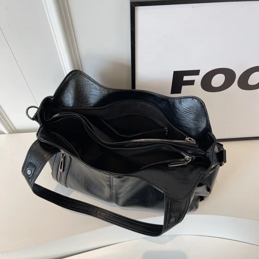 OLIVIA | Timeless Shoulder Bag