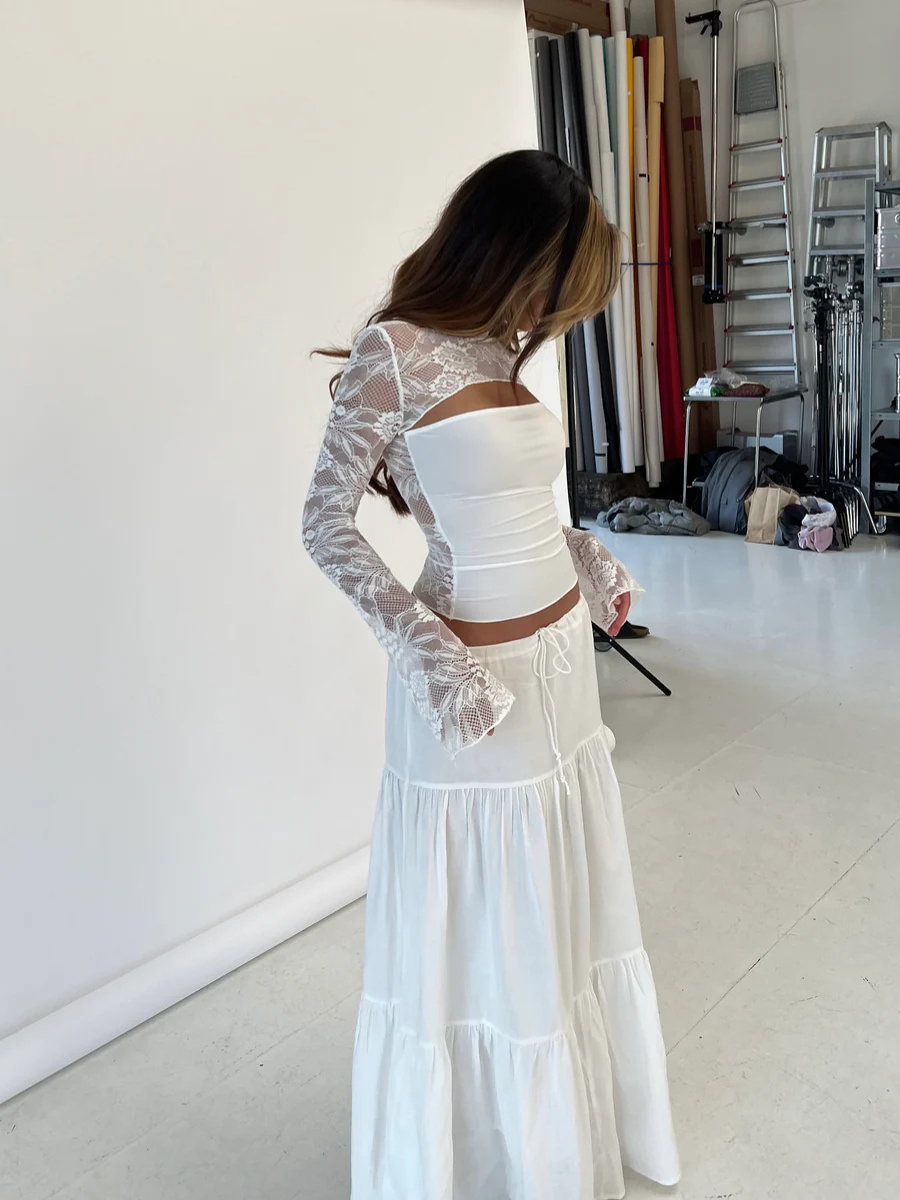 OLIVIA | Lace Top